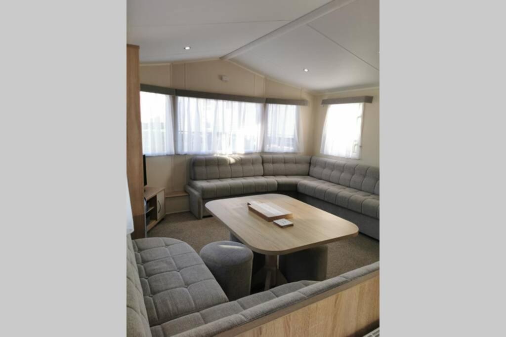 8 Sleep Chalet At Newquay Away Resorts Nb160 Luaran gambar